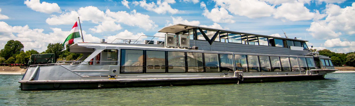 River boat hire - Budapest Danube Boat Cruise